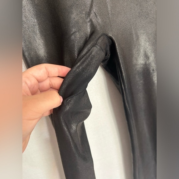 SPANX leggings - Picture 5 of 6